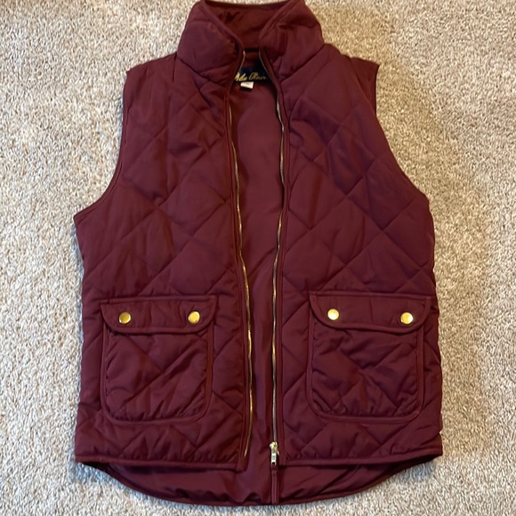 Boutique maroon quilted vest, worn once - Picture 1 of 1
